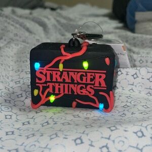STRANGER THINGS Pocketbac Holder NWT